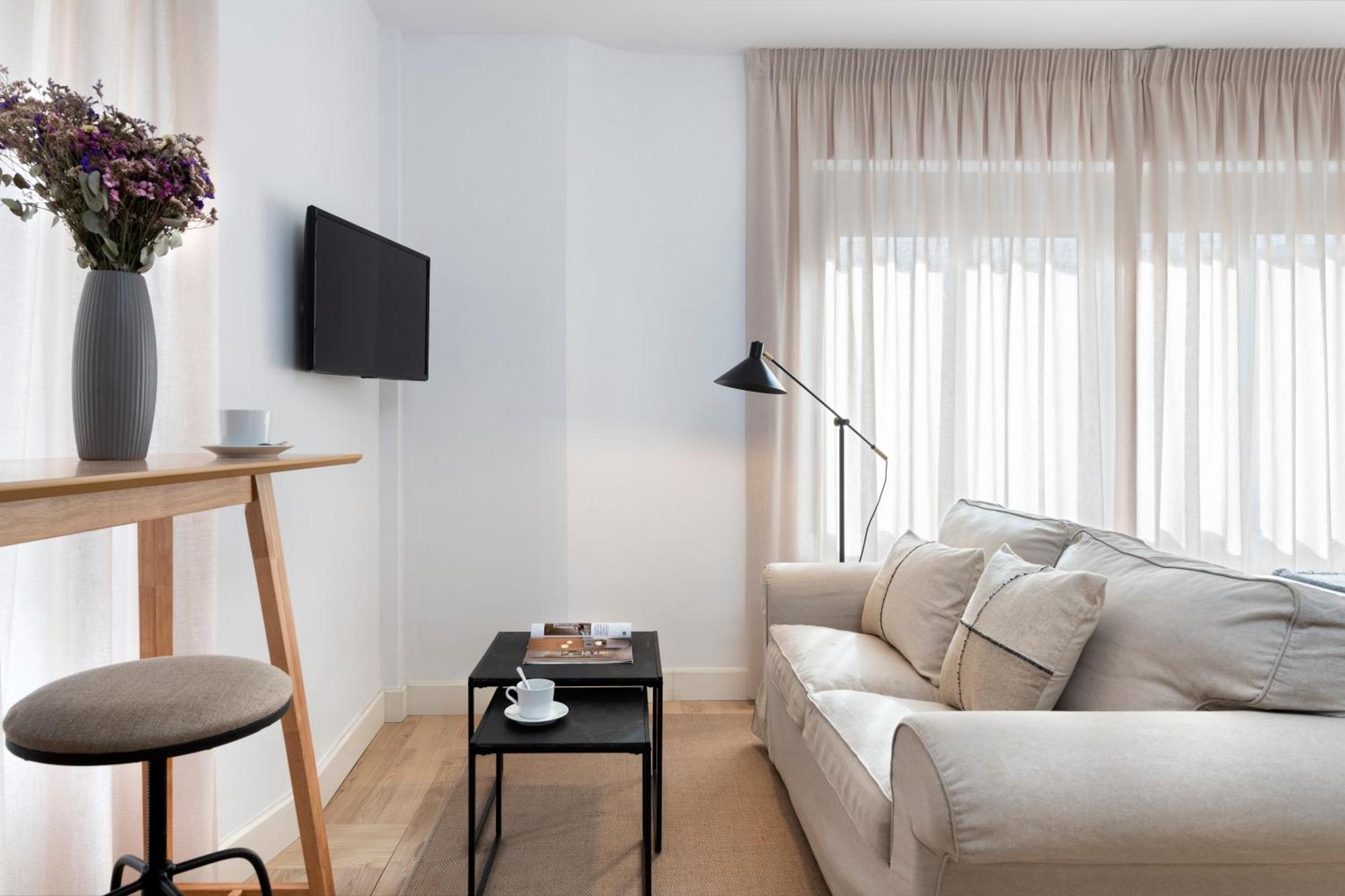 Salado Suites Apartments セビリア エクステリア 写真
